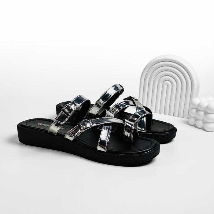 Rf Footwear Sandal Wanita Platform Kekinian Casual Tali Silver Glossy Jepit Jempol Sendal Cewek