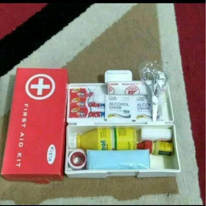 Alat p3k ( perlengkapan kotak p3k)