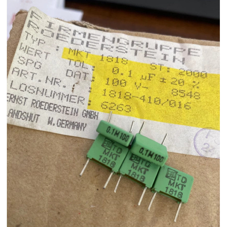 30Pcs/Lot Original German Ero Mkt1818 100V 0.1Uf P7.5Mm Copper-Pin Thin-Film Capacitor Free Shipping