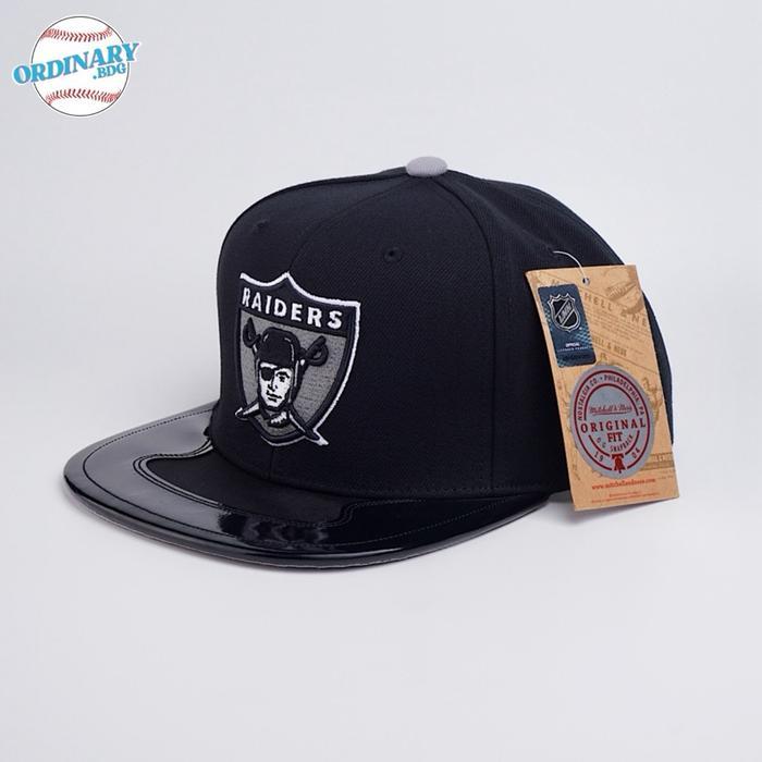Topi Mitchell And Ness Original Raiders Day 11