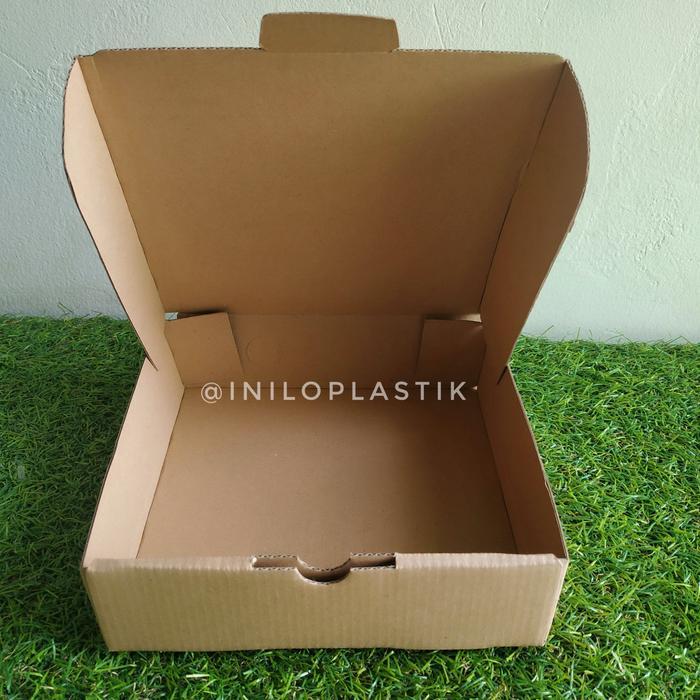Dus Box 18x18X5 10pcs / Dus Kue Tart / Dus hampers 18x18x5
