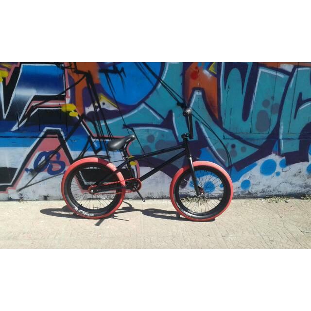 sepeda bmx custom amokay x play