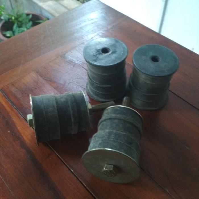 Karet Body Kijang Kf20 4K