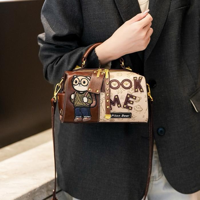 Sling Bag Piton Bear Look Me Tas Selempang Wanita