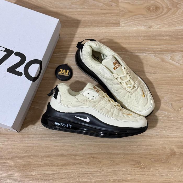 SEPATU SNEAKERS NIKE AIR MAX 720 - 818 CREAM BLACK PRIA