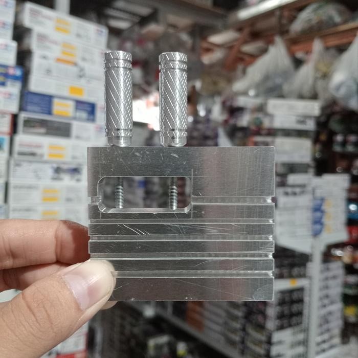 ALAT PELURUS AS TAMIYA / SHAFT CHECKER / ALAT CEK KELURUSAN AS