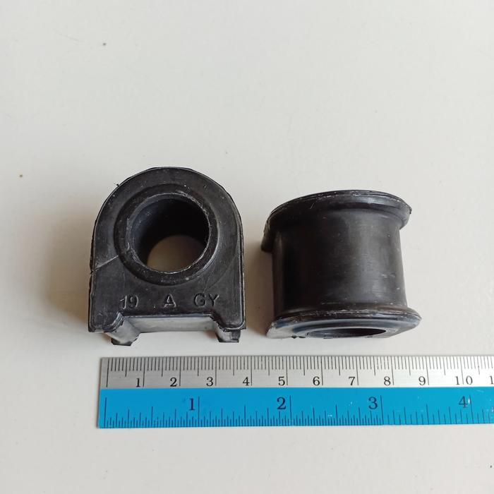 Karet Stabilizer mobil Toyota Rush