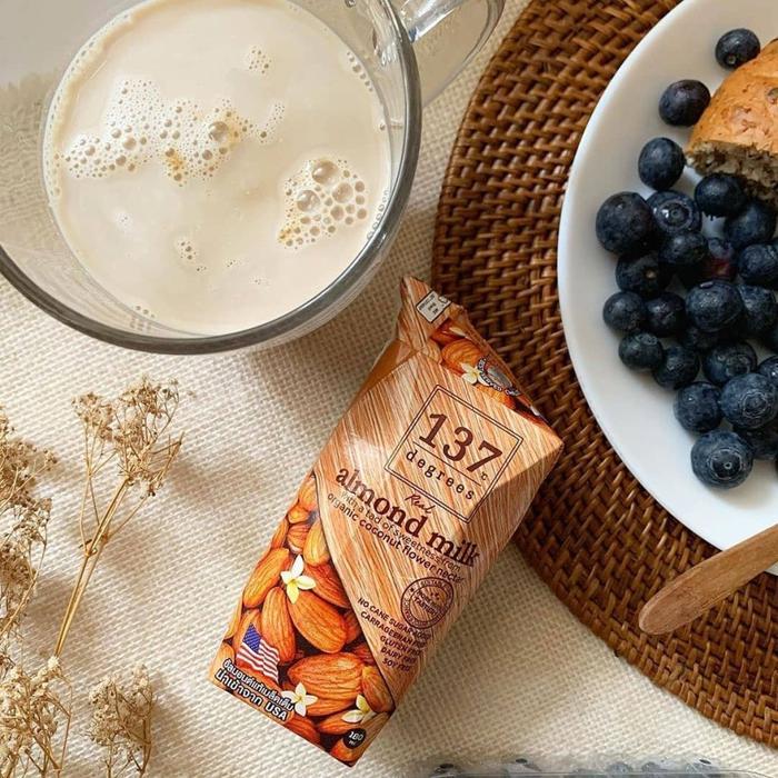 p410- 137 Degrees - Almond Milk Original 180Ml