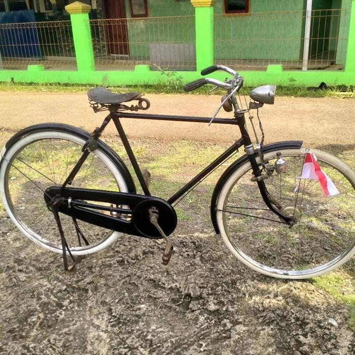 sepeda onthel jadul antik merk Hero