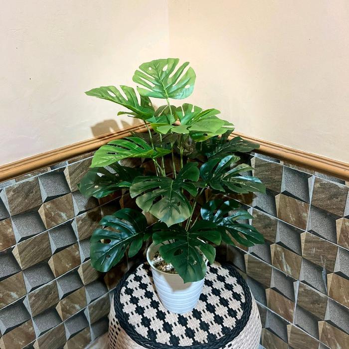 TANAMAN HIAS ARTIFICIAL MOSTERA HIJAU POLOS DAUN 18 CABANG + POT PIRUS