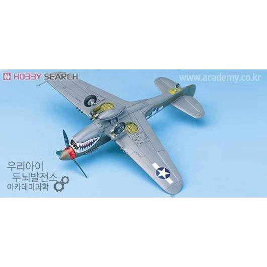 Academy 12465 1/72 P-40M/N Warhawk (Plastic model)