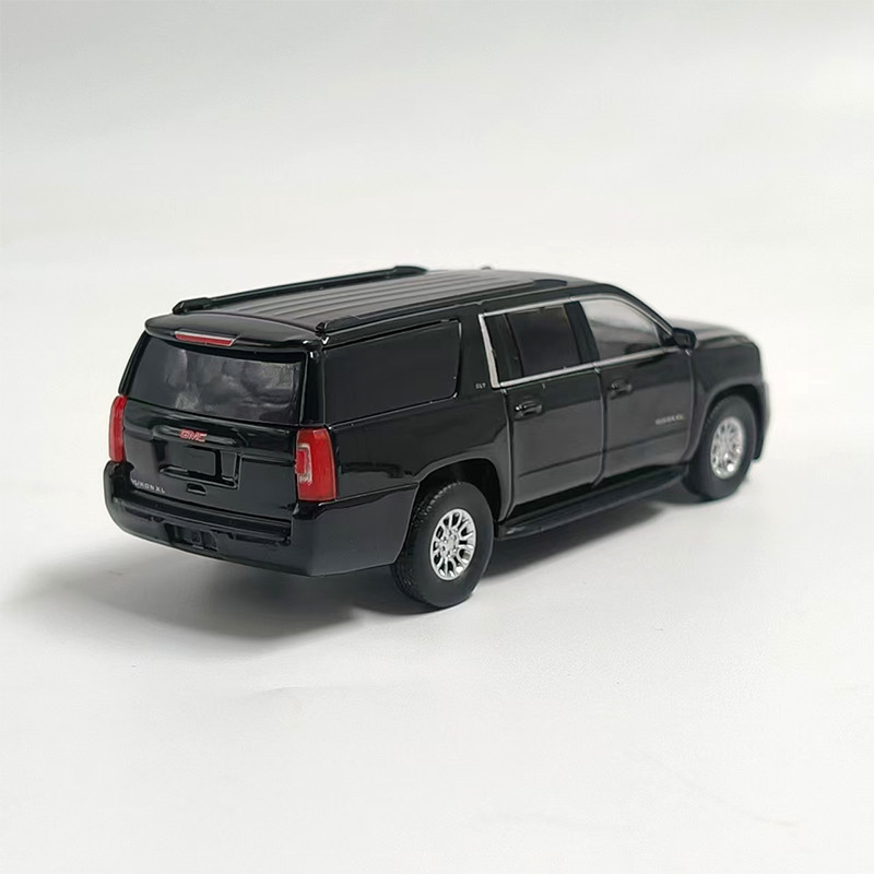 596 1:64 Scale GMC Yukon XL Simulation Alloy Car el Collection Decoration Toy G596 1:64 Scale GMC