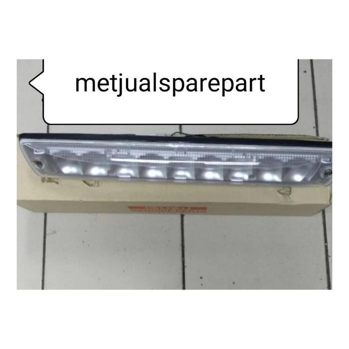 Lampu Stop Kabin Lampu Kabin Belakang Isuzu Dmax Bermutu