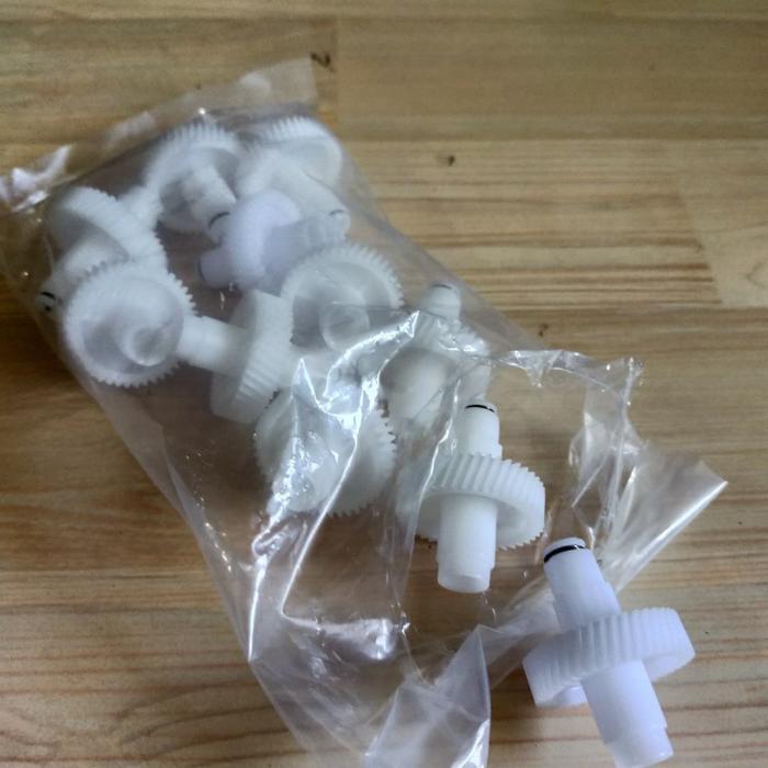 New Gear Hand Mixer Signora