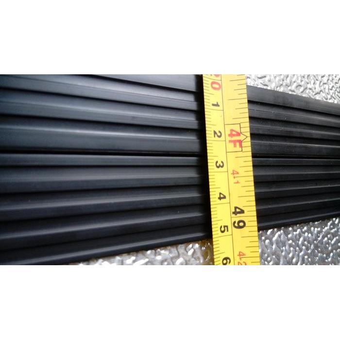 cuct- List Alumunium "U" Hitam - 150Cm