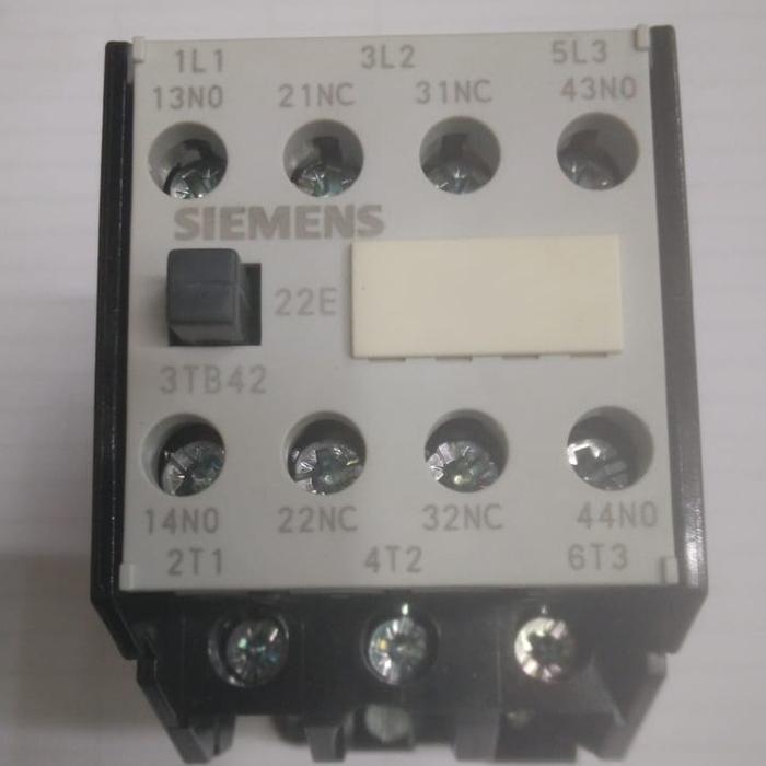 KONTAKTOR SIEMENS TYPE: 3TB/TF42 22 220VAC