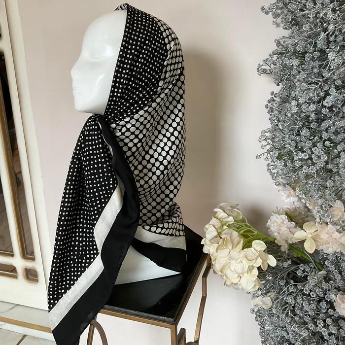 SALE KHANAAN + POLKA SCARF + BLACK