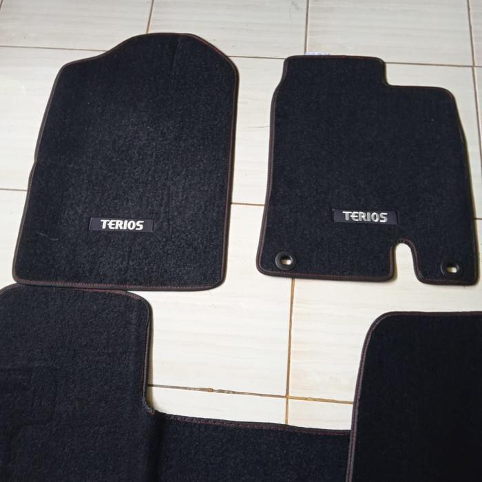 karpet mobil Terios 2015-2019