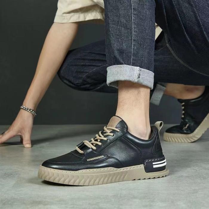 Panarybody Sepatu Casual Sneakers Kulit Pria Terbaru High Quality Sepatu Cowok Modis Kekinian Bd366