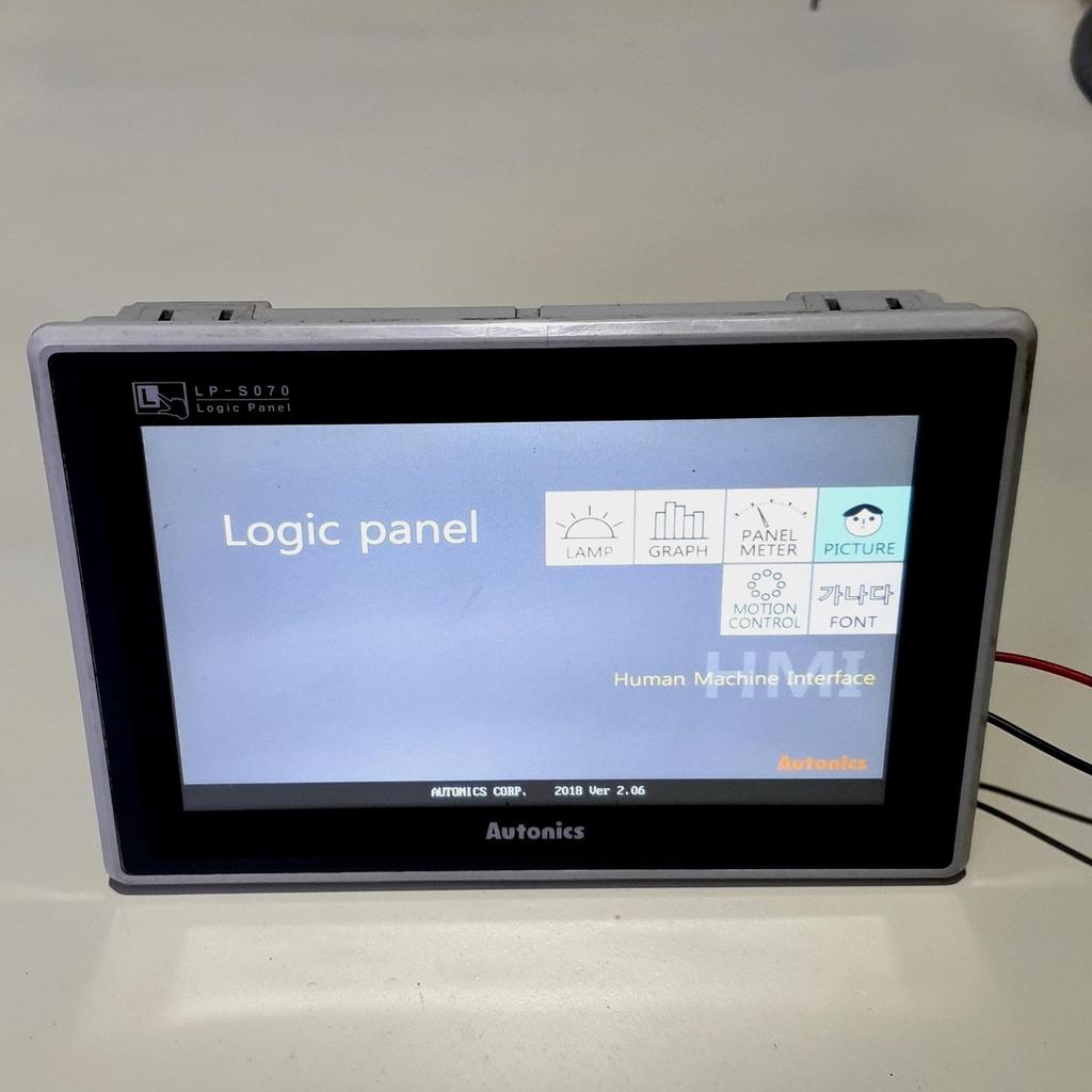 LOGIC PANEL / HMI AUTONICS KOREA type : LP-S070-T9D6-C5R