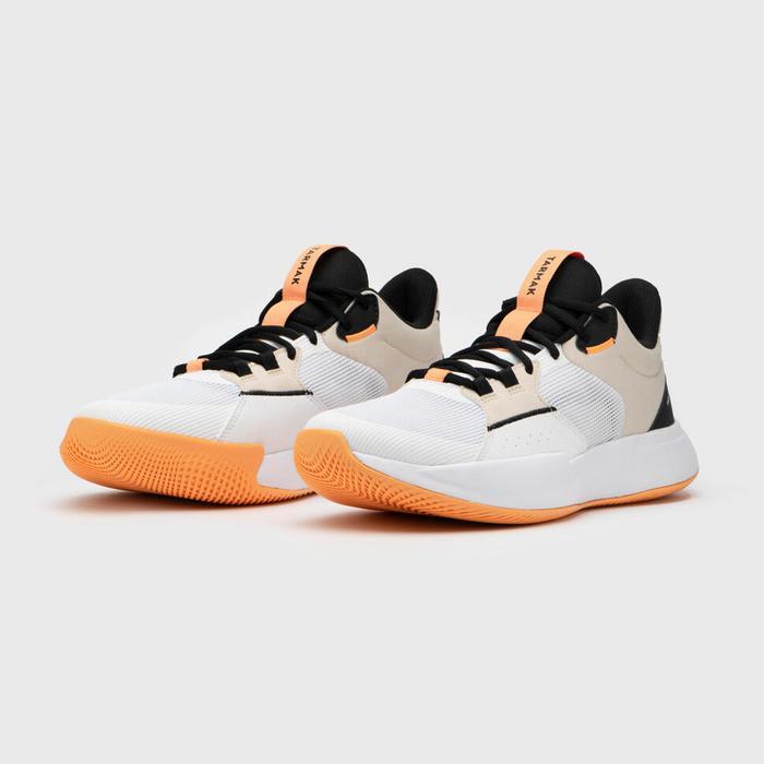 Decathlon Tarmak Sepatu Basket Pria/Wanita Fast 500 Low Putih - 8759692