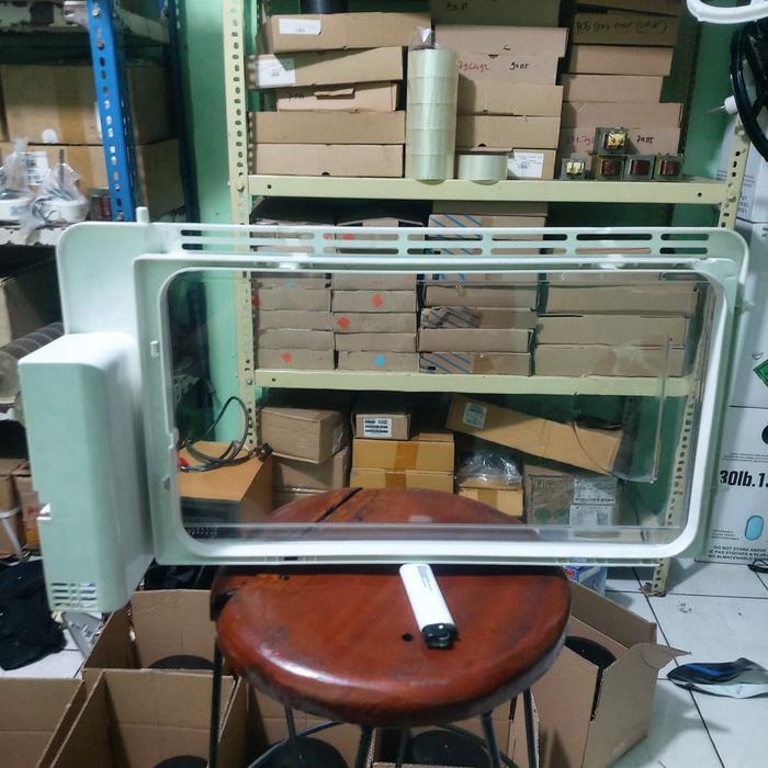 Tutup Rak Freezer Kulkas Midea Thoshiba Hs235Hbr Ori 46.1 X 24 Cm