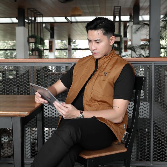 Eiger Sportwear - Delibra Rompi Motor Jaket Vest Pria Martin Gold