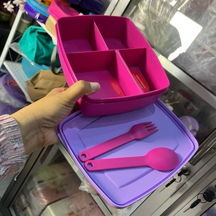 Qiana Moorlife Lunch Box Kotak Makan Bersekat