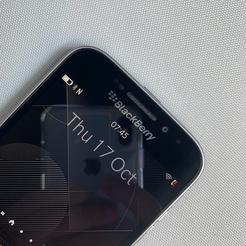 Original BlackBerry Q20 4G LTE Mobile Phone 3.5" 2GB RAM 16G ROM 8MP+2MP Camera WiFi BlackBerryOS