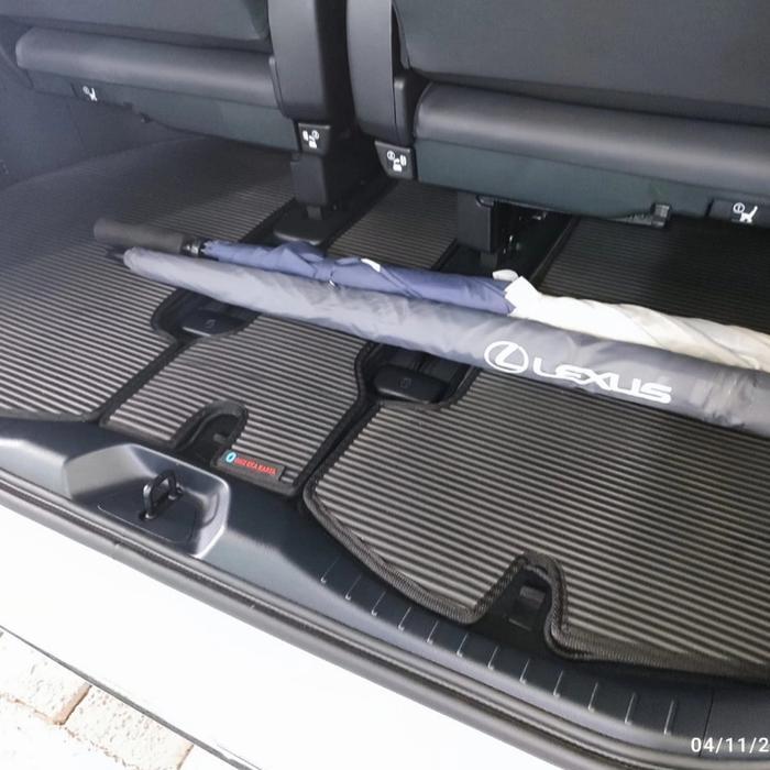 Karpet Lexus Lm 350