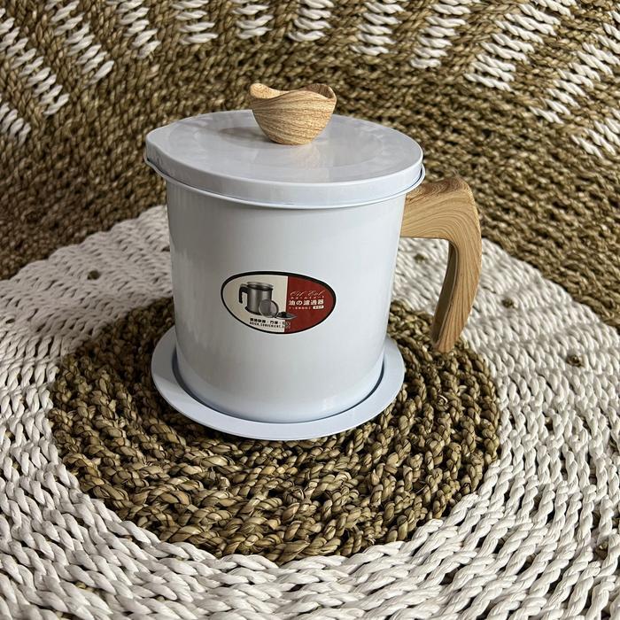 Oil Pot Putih Wadah Penyaring Minyak / Tempat Penyaring Minyak Goreng