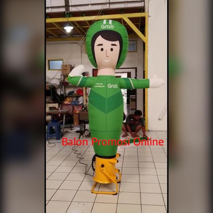 Hot Sale Balon Sky Dancer Karakter Dan Blower 12In Cke + Lampu Led