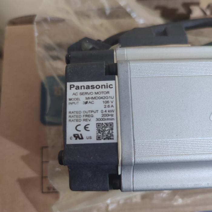 PANASONIC MHMD042G1U SERVO MOTOR Originl