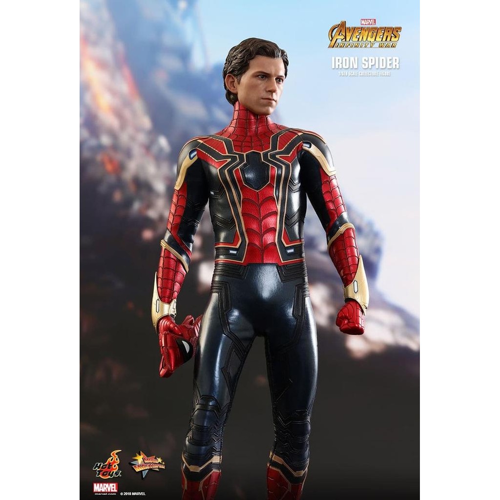 Hot Toys Mms 482 Avengers Infinity War - Iron Spiderman