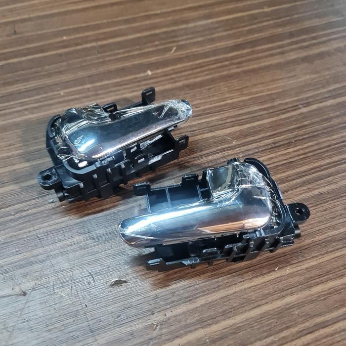 Handle Handel Pintu Dalam Nissan Xtrail T30 2003 - 2008 High Quality