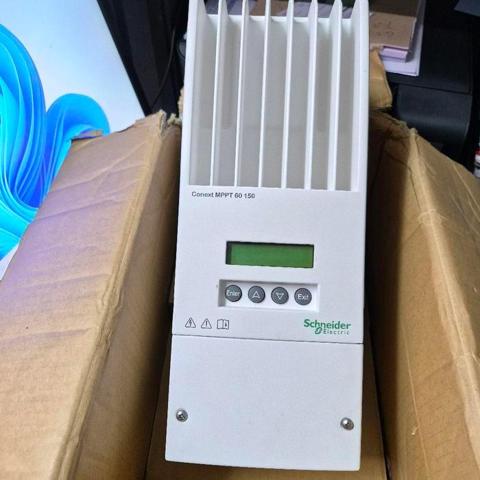 CONEXT MPPT 60 150 PV SOLAR CHARGE CONTROLLER/SCHNEIDER CONEXT MPPT 60-AMP 150V SOLAR CHARGE