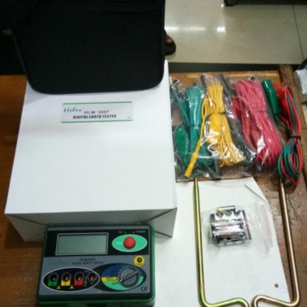 Merger / Digital Earth Grounding Tester Tipe HLM-3007 Merk Heles