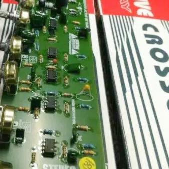 KIT STEREO AKTIF CROSSOVER 3 WAY