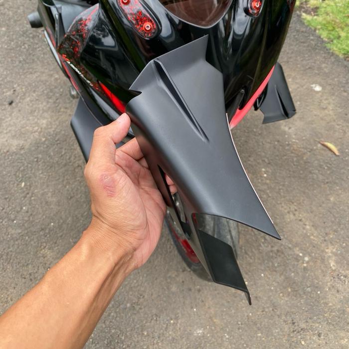 WINGLET SAMPING YAMAHA R15 v3 yamaha accessories