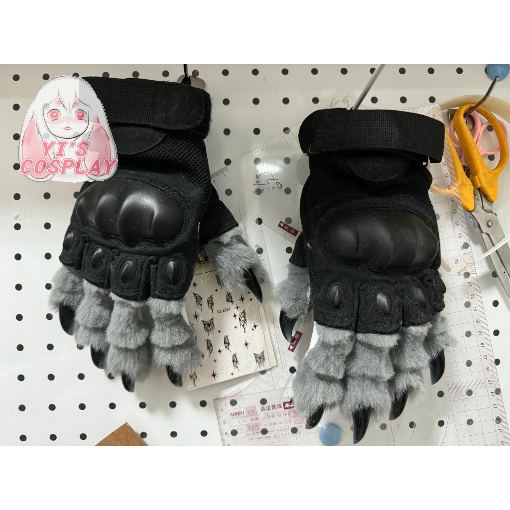 Furry Five Fingers Paws Gloves Costum With Nail Animal Cat Wolf Dog Fox Long Sleeve Gloves Kigurumi