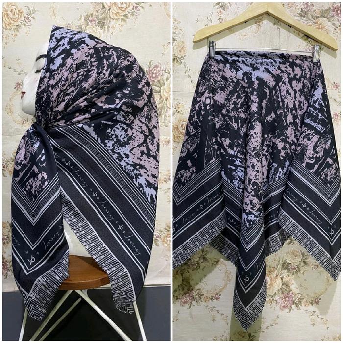 uek4- Hijab Segi Empat Voal Motif Sublime Kode 199 Hitam Abu Pink