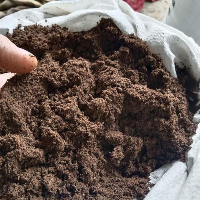 Tanah humus bambu media tanam super alami tinggal pakai berat 5 kg