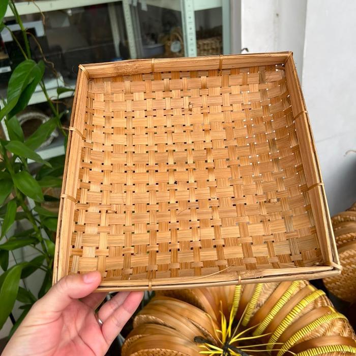 Piring Bambu / Piring Anyaman Bambu / Wadah Anyaman Bambu - Kotak