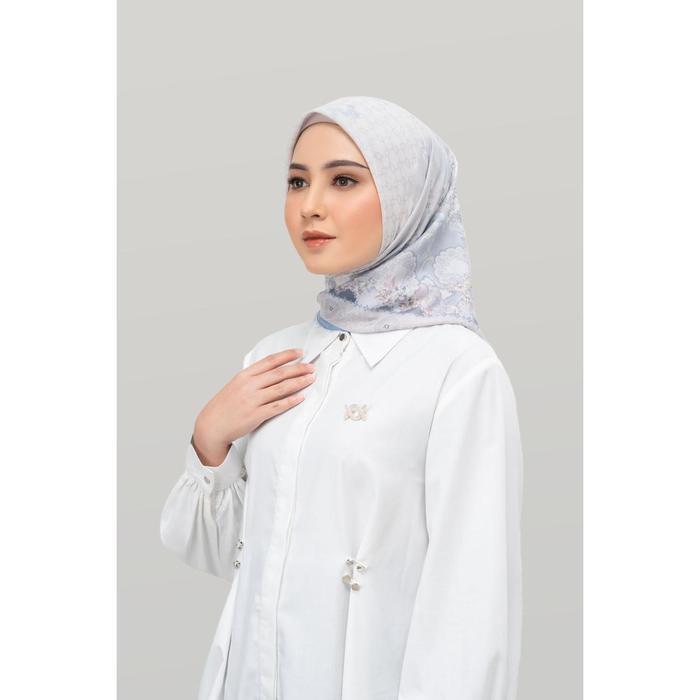 READY Wearing Klamby - Alhambra Scarf