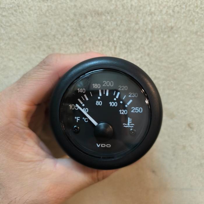 Water Temp Gauge WTG-24Volt Range 38-120C