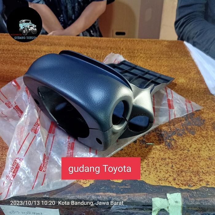 Cover Leher Stir Avanza Xenia Lama 2004-2011 Original