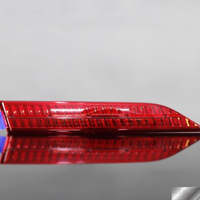 Reflektor/Moulding Back Door/ Pintu Bagasi Innova