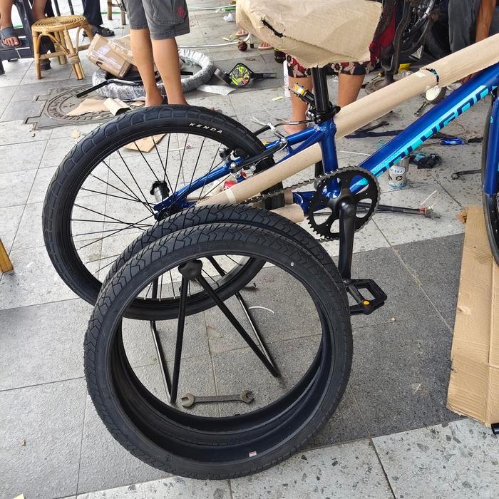 Ready Stok Ban Luar BMX 20 x 1.95 Original Polygon Rogue Hustle Onthel ontel Razor Rudge Travis New