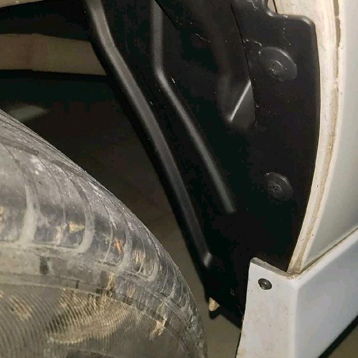 Liner Fender Belakang Granmax,Karpet Lumpur Belakang Grandmax,Liner Fender Belakang Luxio Original