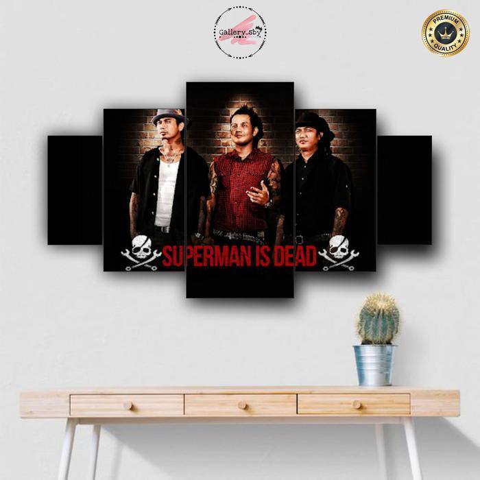 SALE Pajangan Dinding SUPERMAN IS DEAD Isi 5 pcs Poster Kayu Resolusi Tinggi